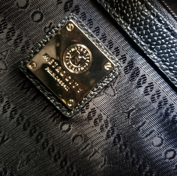 Metrocity Shoulder bag - Picture 7 of 15